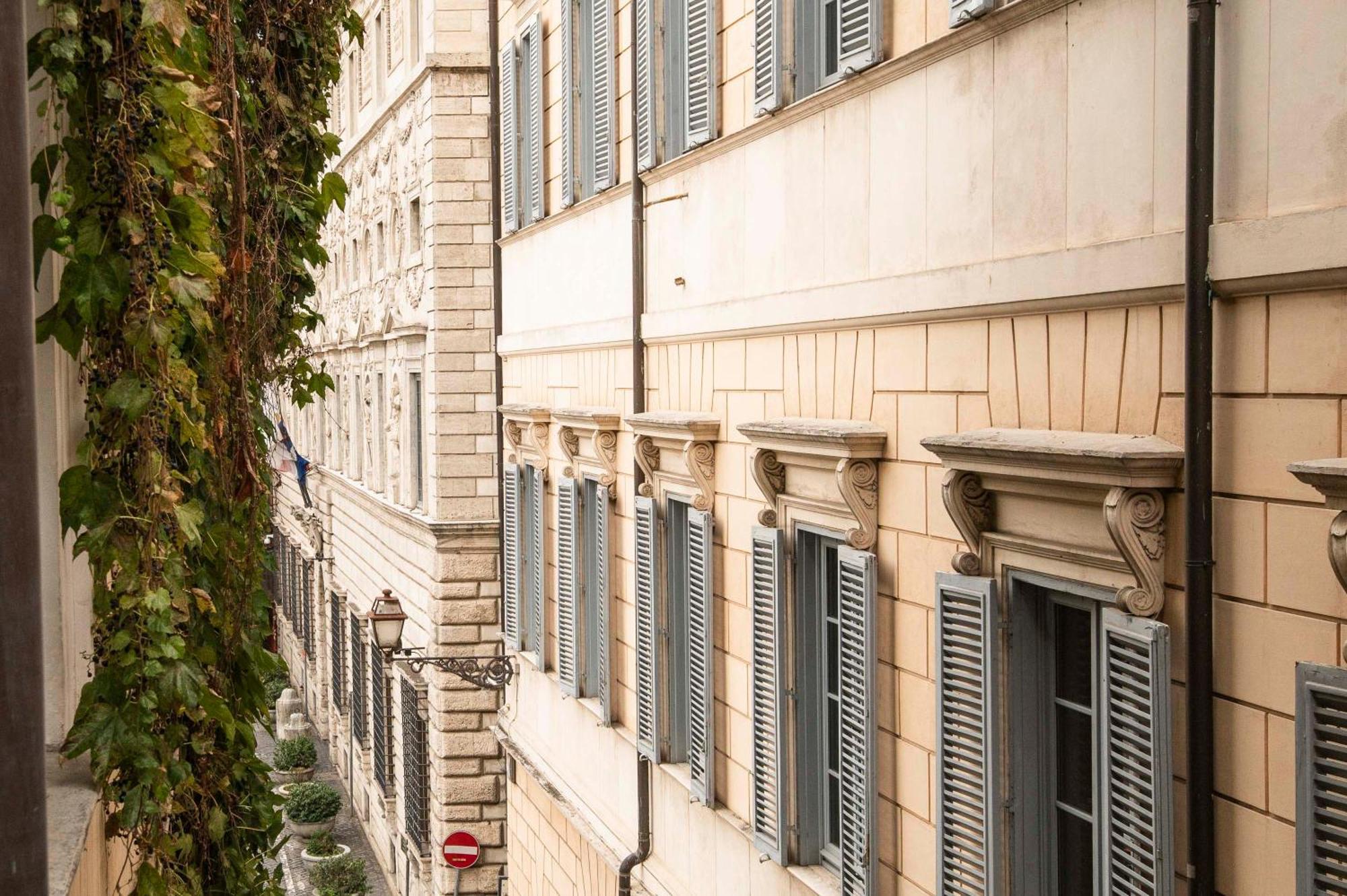 Suites Campo De' Fiori - Zen18-19-20 Rome Buitenkant foto