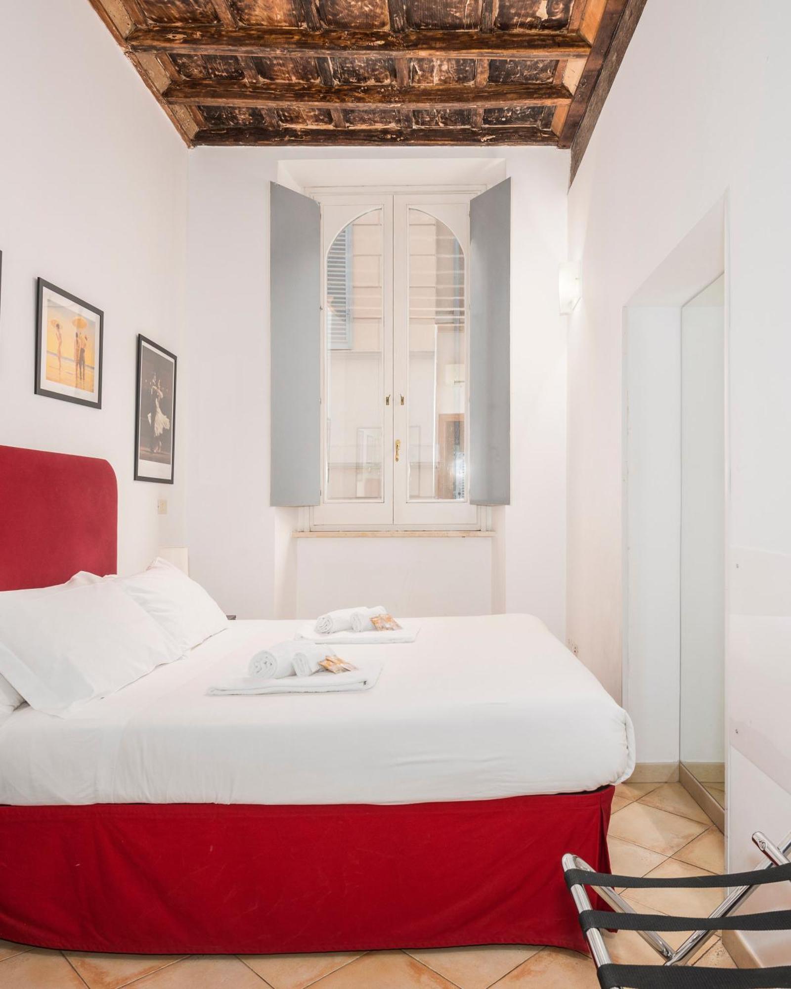Suites Campo De' Fiori - Zen18-19-20 Rome Buitenkant foto