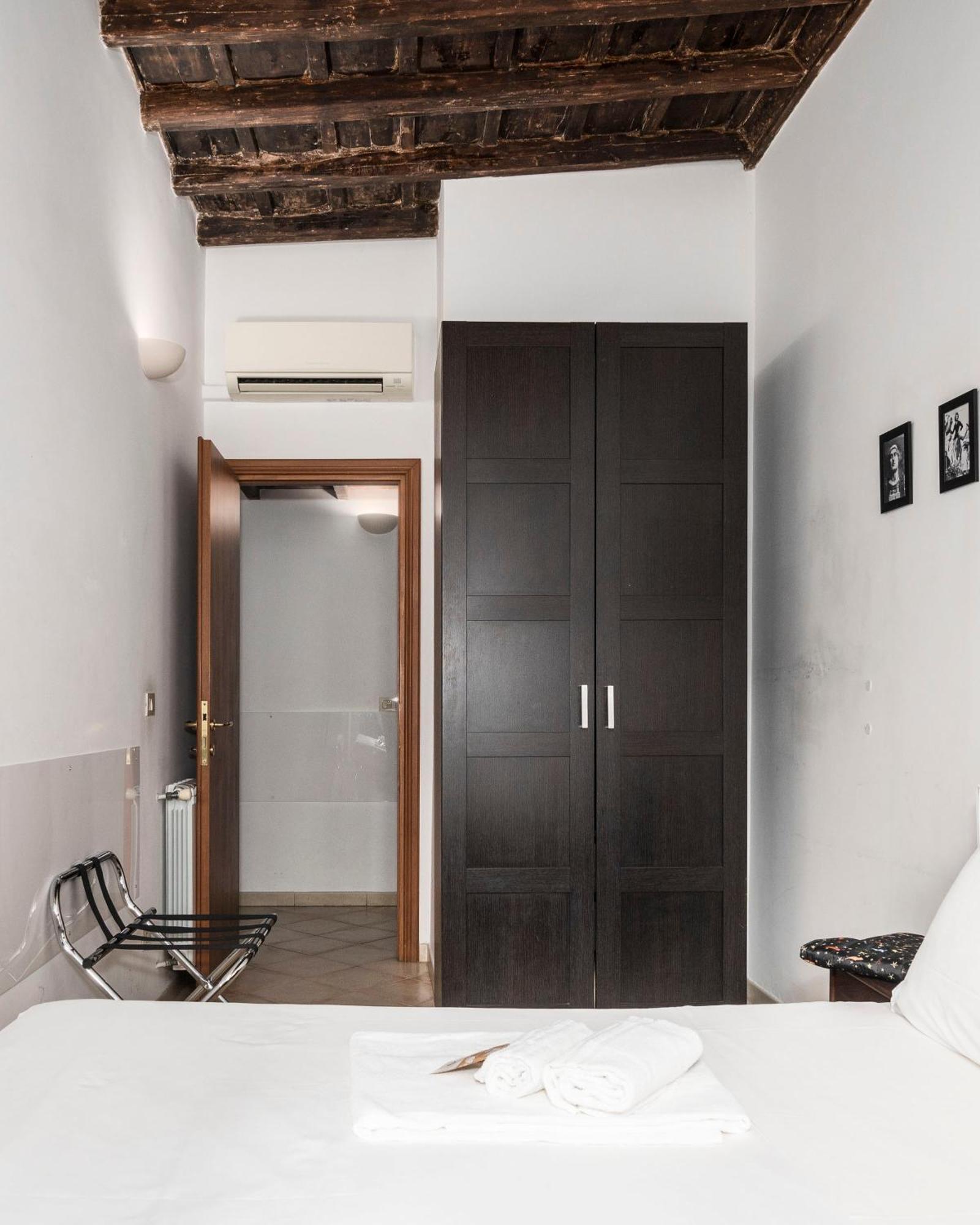 Suites Campo De' Fiori - Zen18-19-20 Rome Buitenkant foto